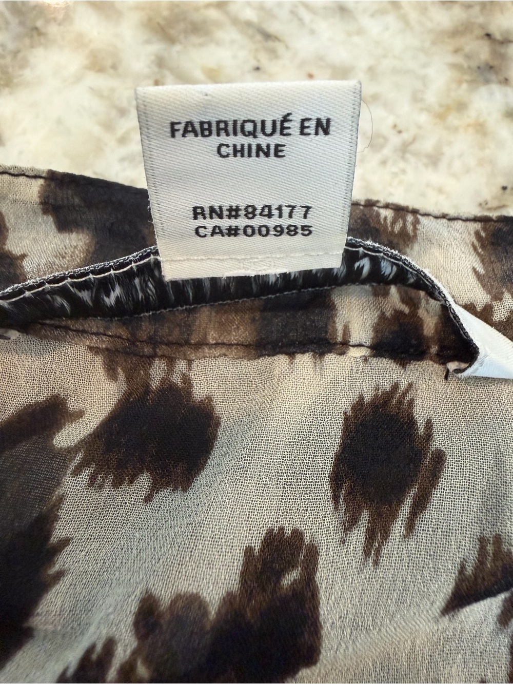Diane von Furstenberg Leopard Print Silk Sheer Blouse Size 6 - Picture 6 of 9